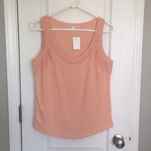 Detailed summer tank top